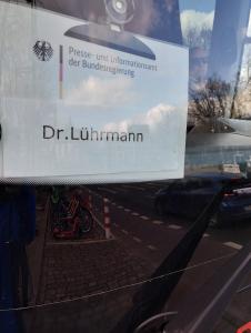 Dr. Lührmann